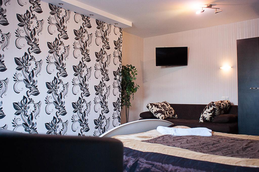 Bed and Breakfast Jas I Malgosia Poraj  Esterno foto